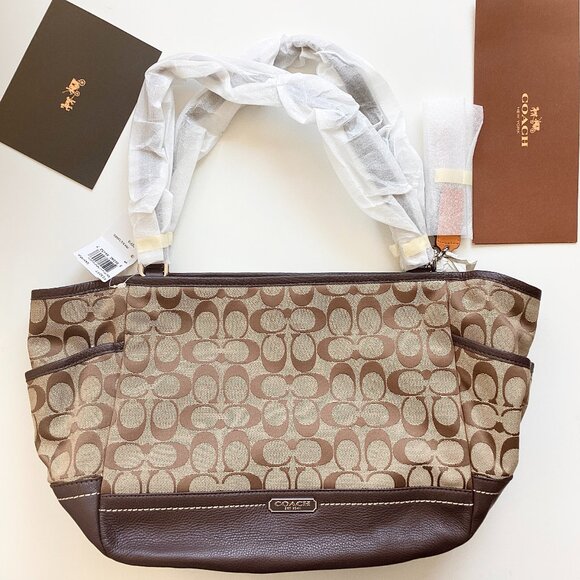 NWT Coach F23297 Park Signature Carrie Tote Bag - Picture 2 of 12